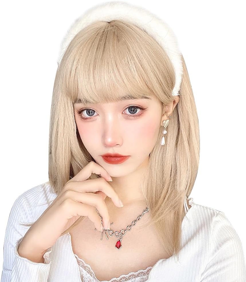 FESHFEN ウィッグ セミロング ミディアム かつら フルウィッグ 女装 wig ストレート サラサラ ぱっつん ファッション 日常 コスプレ ロリータ 人気 小顔 可愛い 耐熱 ネット/櫛付き プラチナブロンド